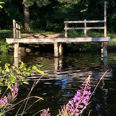 Roeda Huset Villa Hallstahammar Eksteriør billede