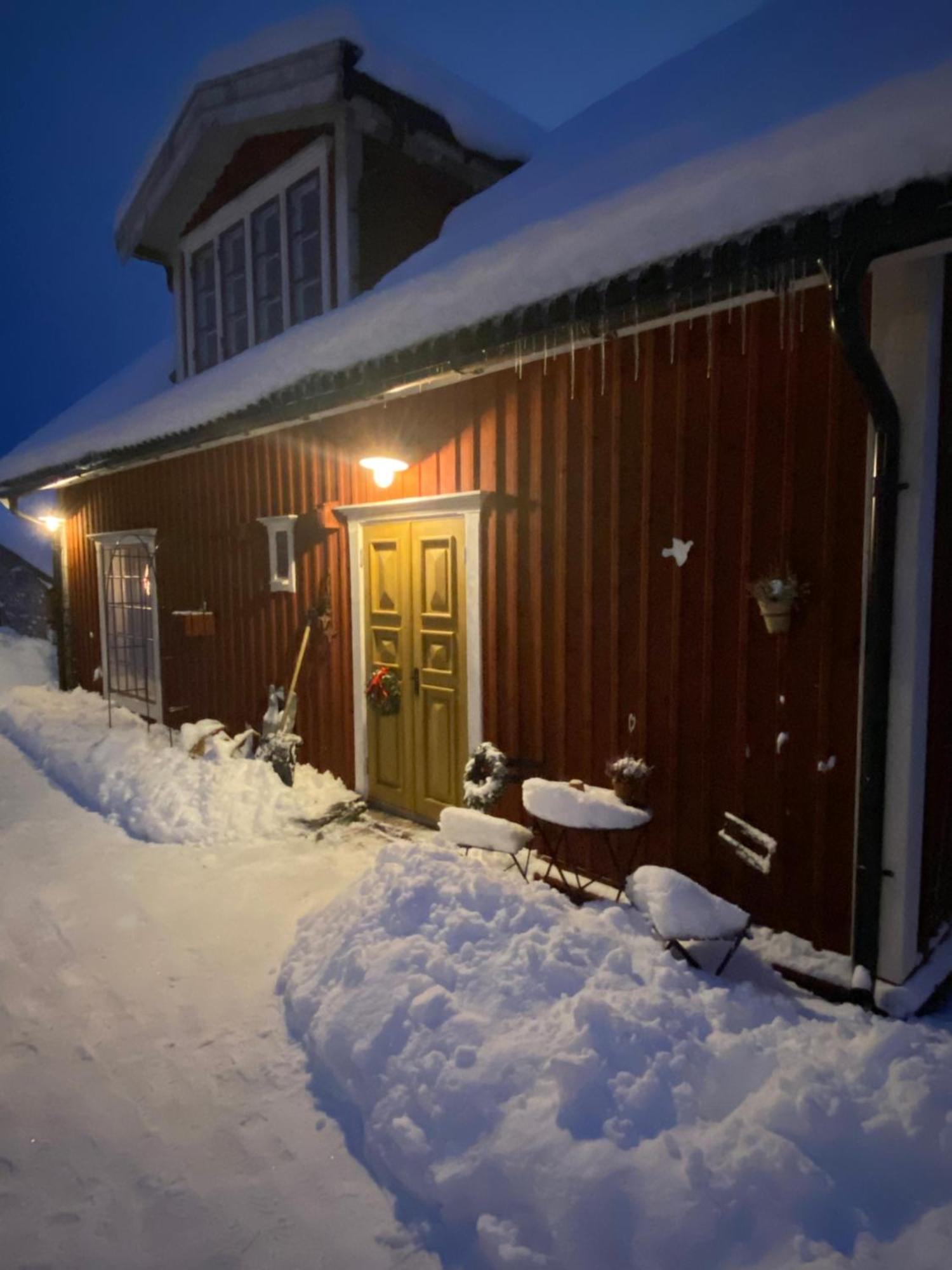 Roeda Huset Villa Hallstahammar Eksteriør billede